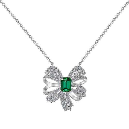 [Glimmer Jewelry]豪華なフラワーシェイプエメラルドカットネックレス