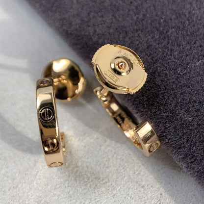 [Glimmer]LOVEイヤリング 2.65MM ピンクゴールド