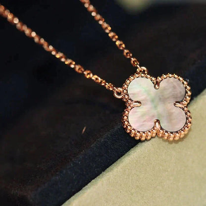 [Glimmer] CLOVER 15MM グレー マザーオブパール ネックレス