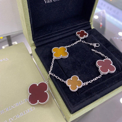 [Glimmer]CLOVER 5 MOTIFS SIVLER CARNELIAN TIGER EYE BRACELET