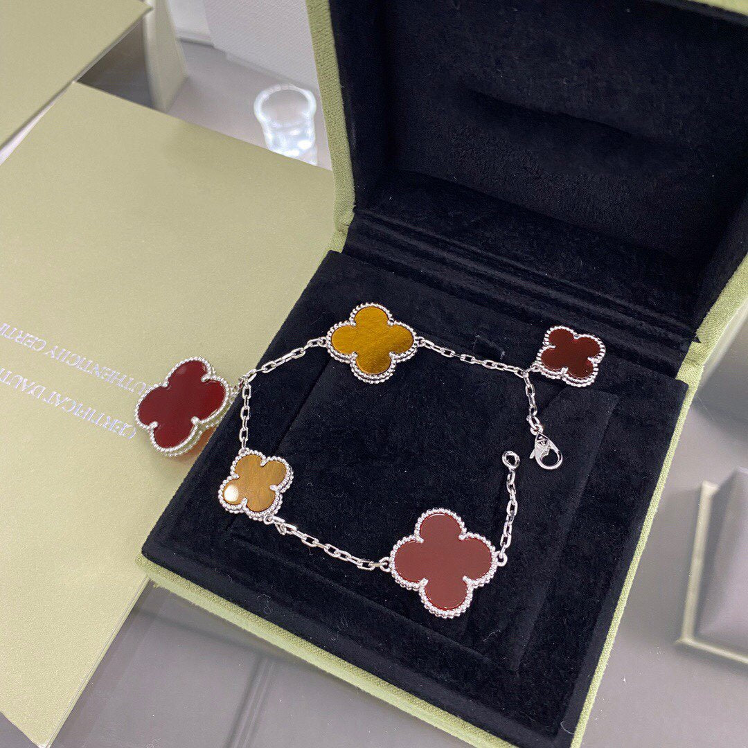 [Glimmer]CLOVER 5 MOTIFS SIVLER CARNELIAN TIGER EYE BRACELET