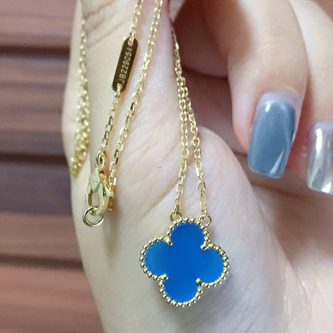 [Glimmer]CLOVER 15MM BLUE AGATE NECKLACE