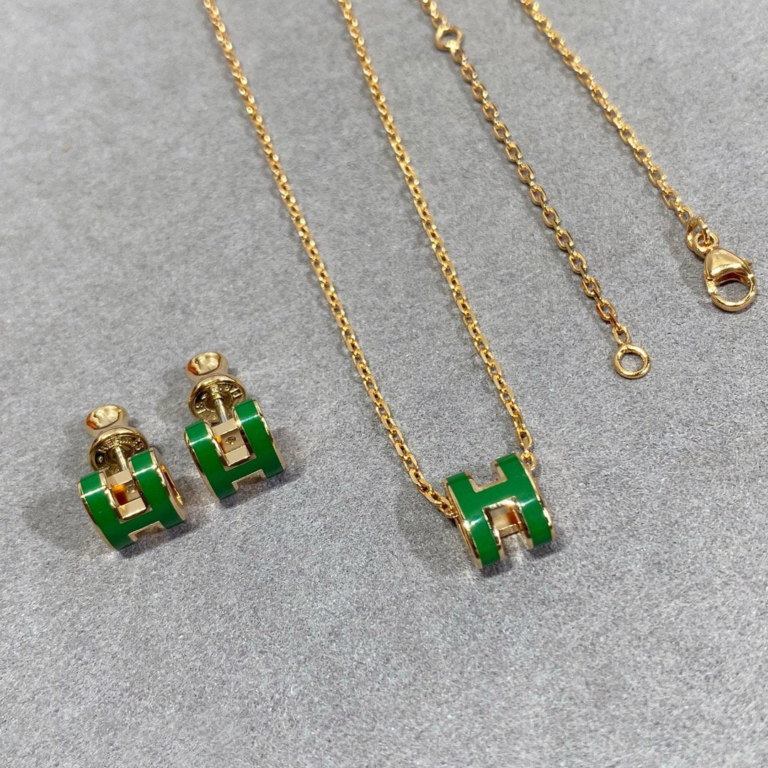 [Glimmer]POP H GREEN NECKLACE SILVER AND GOLD