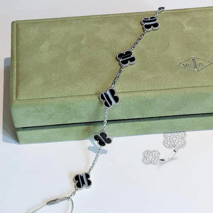 [Glimmer] CLOVER 5 MOTIF PULSAR STONE BRACELET COLLECTION