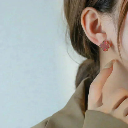 [Glimmer]CLOVER MEDIUM 1 MOTIFS CARNELIAN EARRINGS