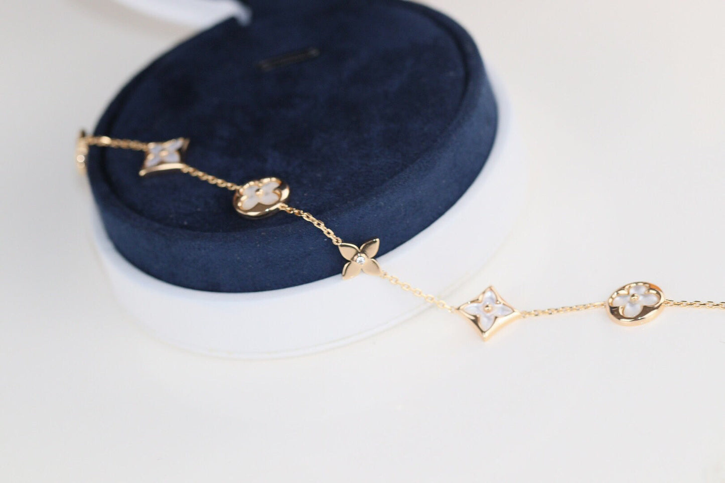 [Glimmer]LEAF CLOVER BRACELET