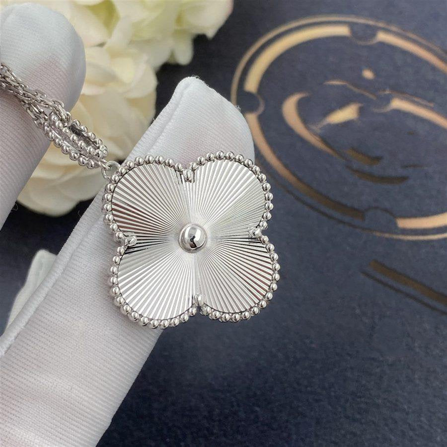 [Glimmer]CLOVER 25MM SILVER BIG CLOVER NECKLACE